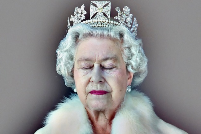Queen Elizabeth II (1)